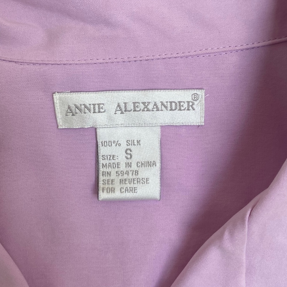 100% Silk Lilac Button Down by Annie Alexander size S - Picture 2 of 2